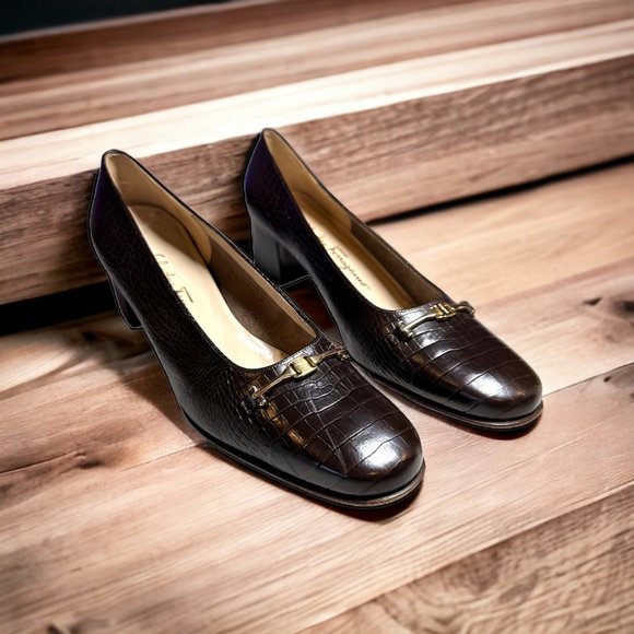 Salvador Ferragamo Brown Crocodile Print Horsebit Slip On Heels 9B - Picture 4 of 15